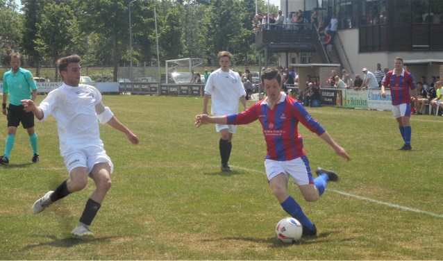 Michel van Pelt loodst gemotiveerd Emma naar tweede ronde promotie-competitie